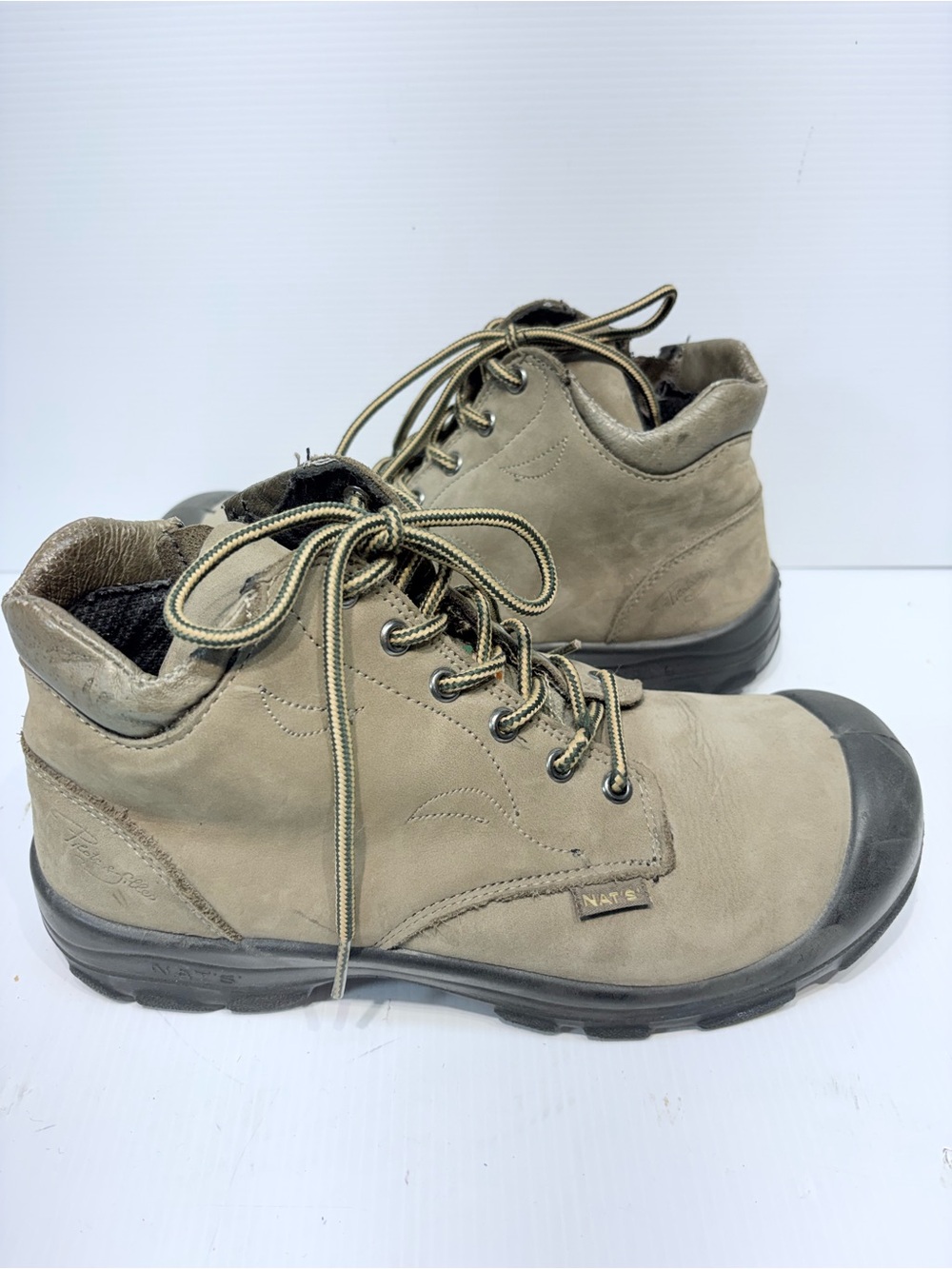 NATS P&F Women's 6" Steel Toe Side Zip Leather Work Boot - Size 9